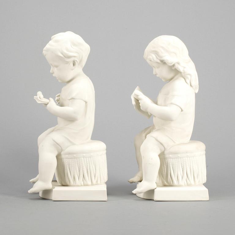 FIGURINER, 2 st, parian, Gustavsberg, 1920.