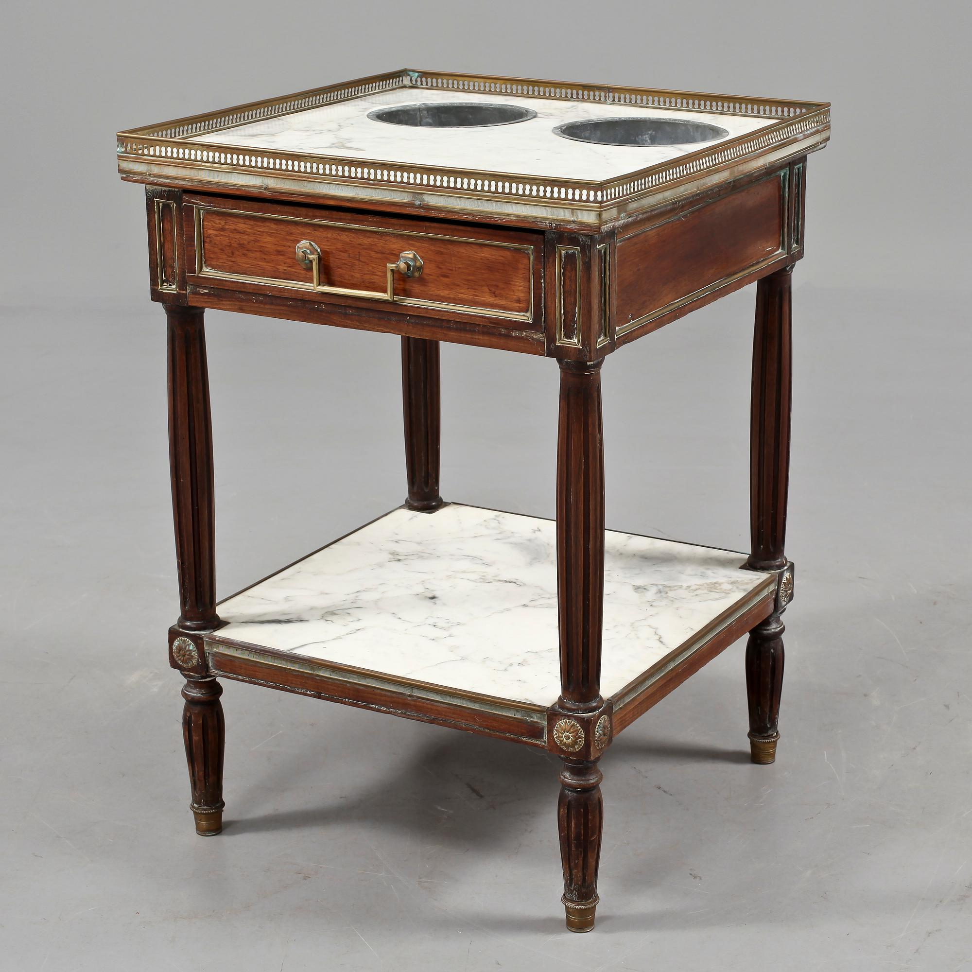BORD, sannolikt Frankrike, 1800-talets mitt.