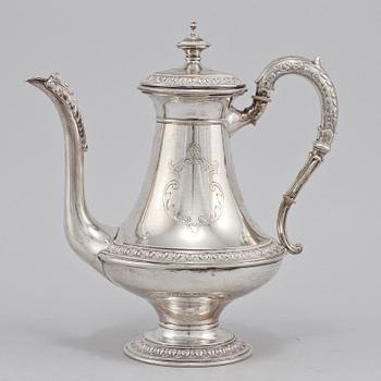 KAFFEKANNA, silver, troligen Carl August Björklund, Stockholm, 1883. Vikt 475 g.