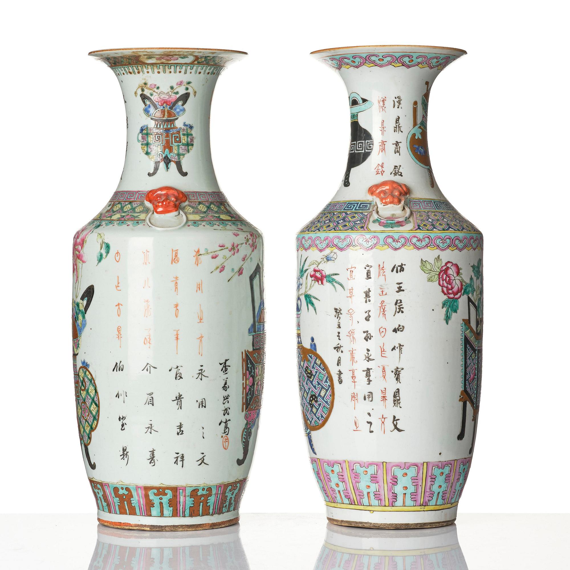 A matched set of two large Chinese 'antiques' vases, 20th century.