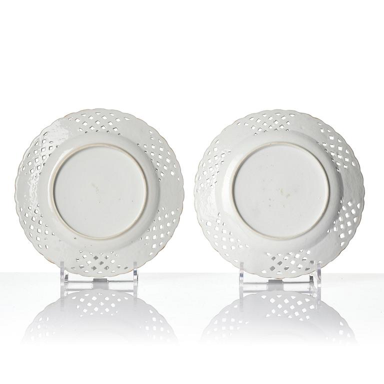 A set of 11 blue and white dessert plates, Qing dynasty, Qianlong (1736-95).