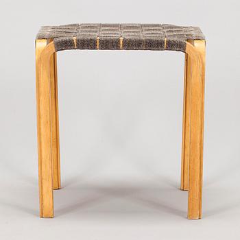 Alvar Aalto,  jakkara, malli Y61, O.Y. Huonekalu- ja Rakennustyötehdas A.B. 1950-luku.