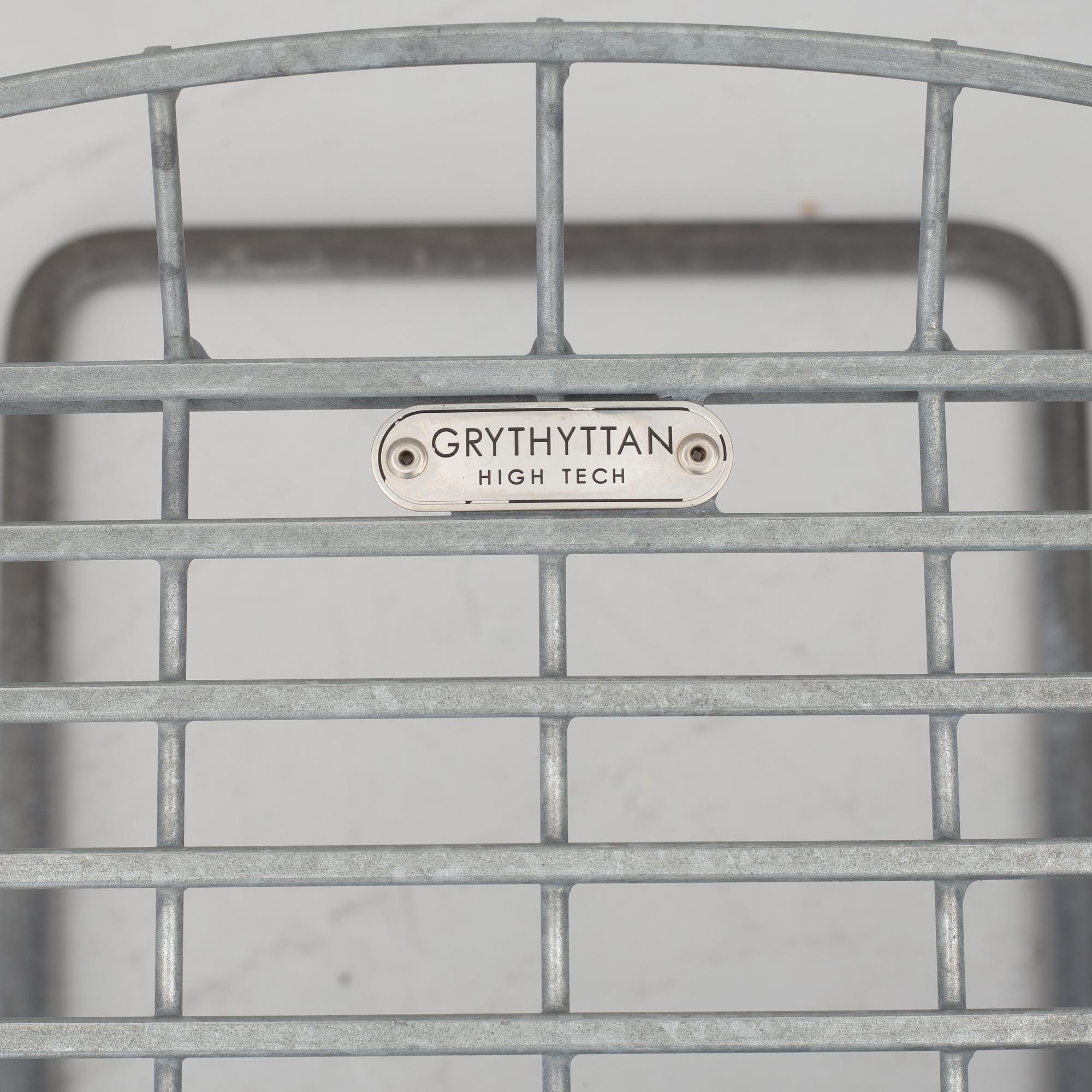 Nils Strinning, a pair of garden chairs and a table, 'High Tech', Grythyttan.