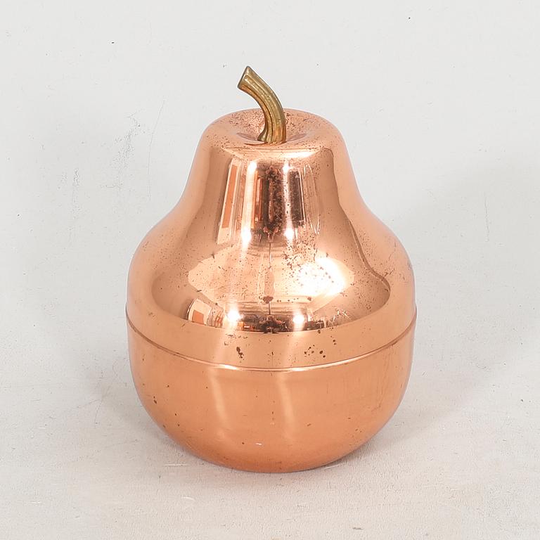 A Krögarhuset 1970s copper ice pail.