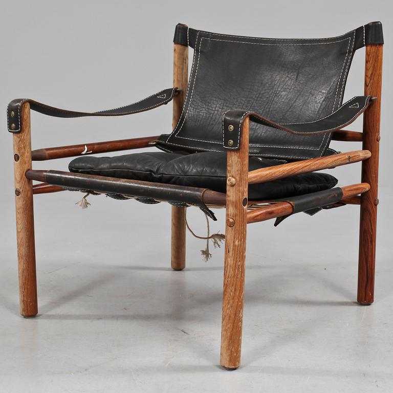 FÅTÖLJ, "Safarimodell", 1900-talets andra hälft.