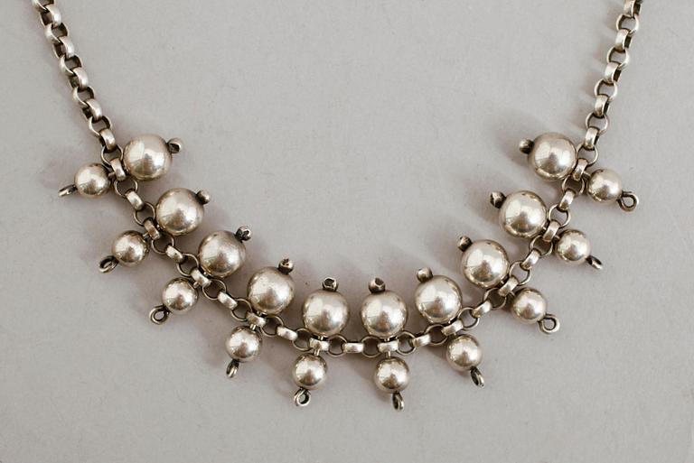 HALSBAND, silver, Ikka, Finland 1915. Vikt ca 29 gram.