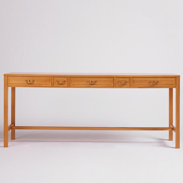 Josef Frank, Sideboard, modell "821", Firma Svenskt Tenn, före 1985.