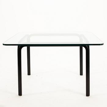 PÖYTÄ, Y805A. Alvar Aalto, Artek. Malli suunnitelltu 1946.