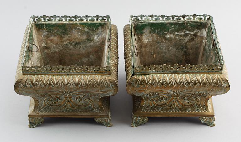 YTTERFODER, 1 par, mässing, 1800-talets andra hälft.