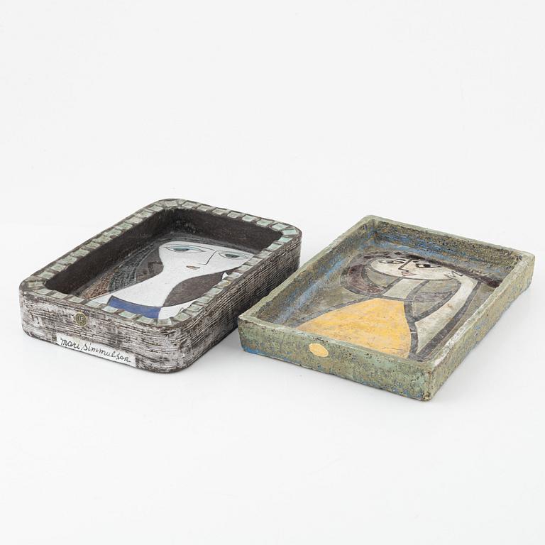 Mari Simmulson, a set of  three vases, Upsala-Ekeby, second half of the 20th century.