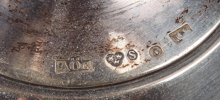 BÄGARE, 3 st, silver, bl.a CG Hallberg Stockholm, 1900-tal.