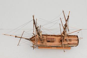 MODELLBÅT, trä, 1900-talets första hälft.