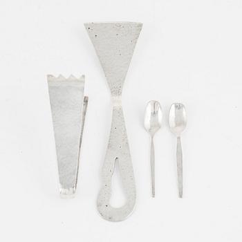 A Peruvian Sterling Silver Serving Set, 1950s (16 pieces).