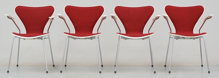 KARMSTOLAR, 4 st, "Sjuan", Arne Jacobsen, Fritz Hansen, formgiven 1955.