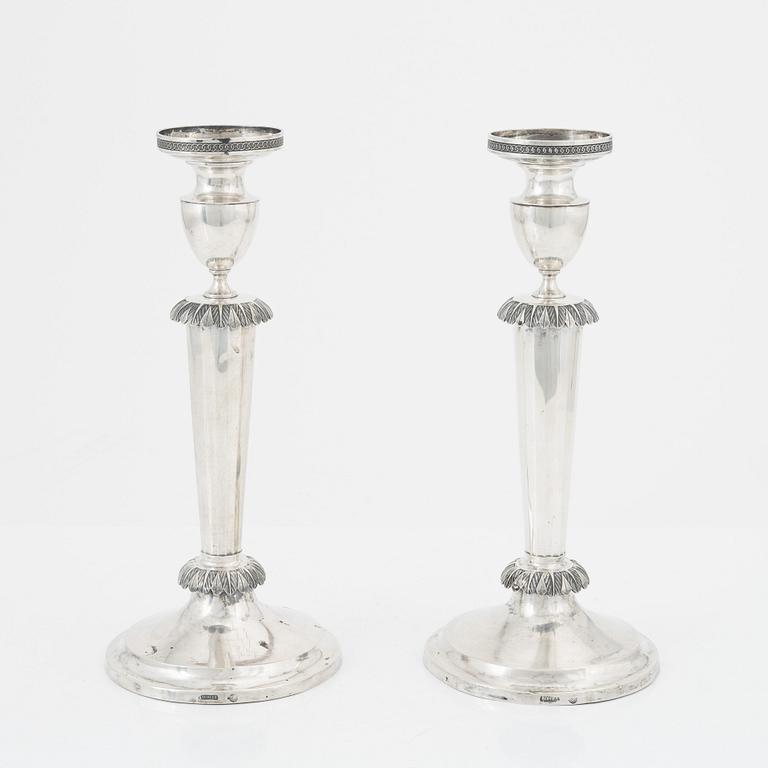 Ljusstakar, ett par, silver, Scheel, Kassel, Tyskland, 1800-tal.