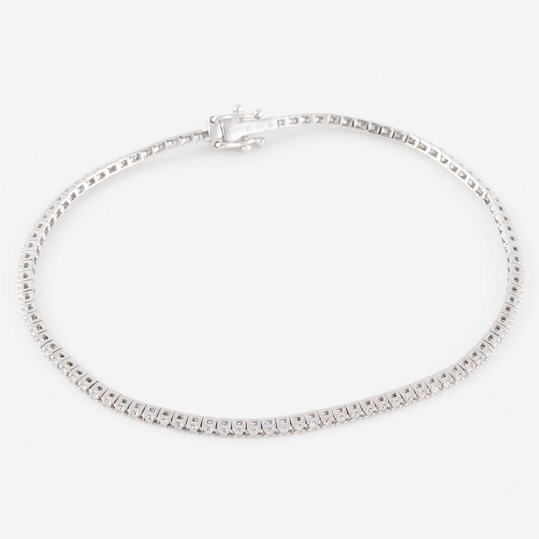 ARMBAND, sk tennisarmband, med briljantslipade diamanter ca 0.40 ct.