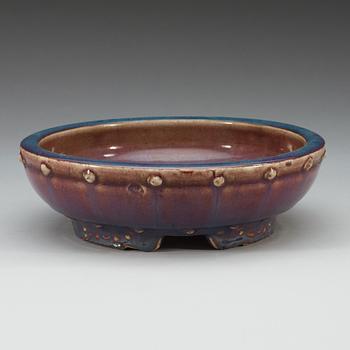 A 'chün-galzed' censer/bulbbowl, Qing dynasty.