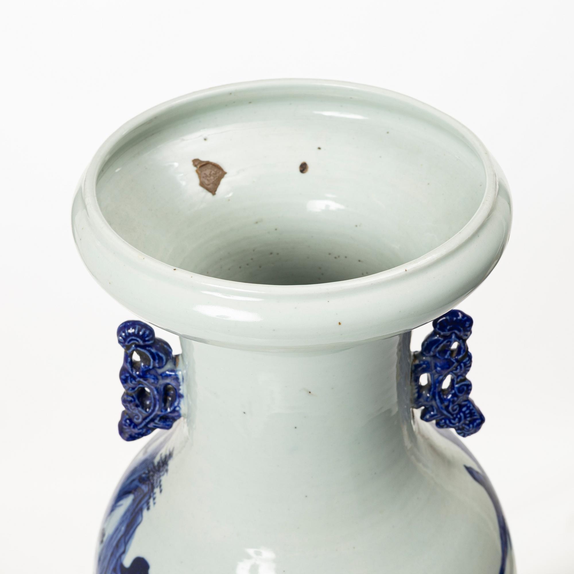 Vas, porslin, Kina, 1800-tal.