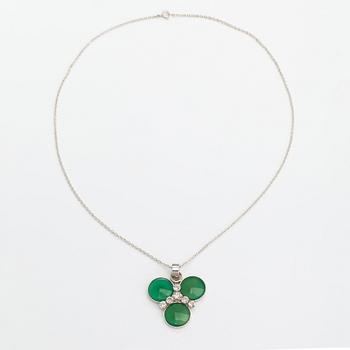 Elis Kauppi, A sterling silver necklace "Tunturipuro" with chalcedonies and rock crystals. Kupittaan kulta, Turku.
