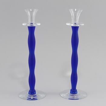 LJUSSTAKAR, 1 par, glas, "Celeste", Anna Nilsson, Orrefors, 1990-tal.