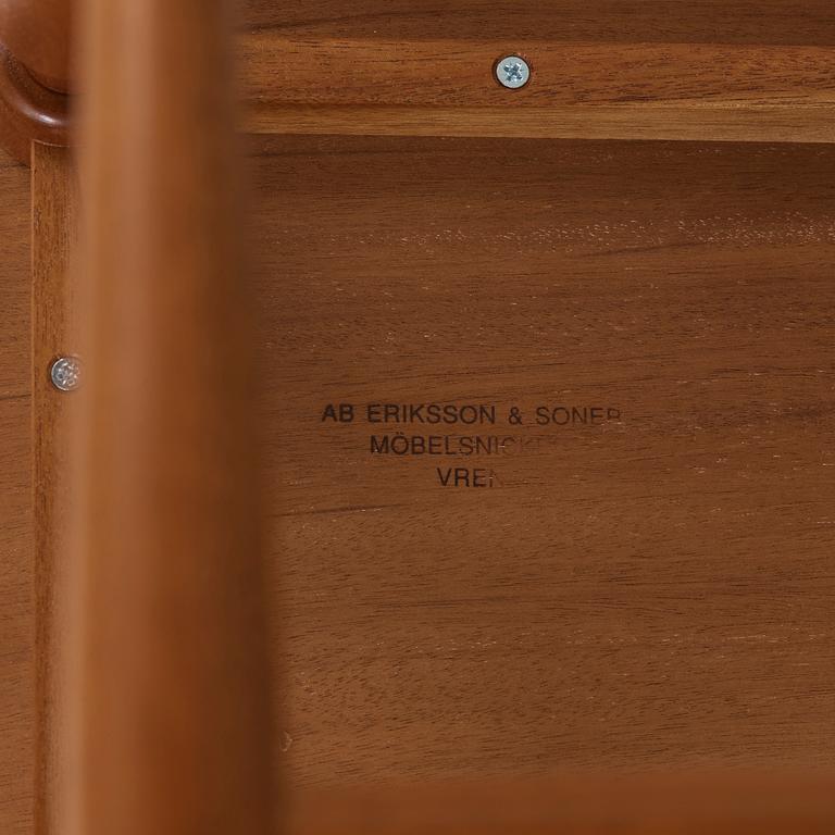 JOSEF FRANK, a mahogany table model 961 for Firma Svenskt Tenn.