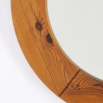 A 1960's pine mirror from Glasmäster, Markaryd.