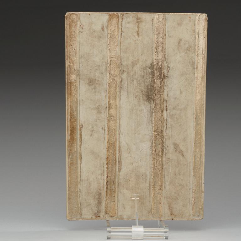 A famille rose placque, Qing dynasty, ca 1900.