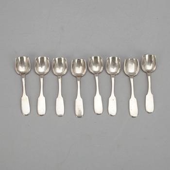 SALTSKEDAR, 8 st, silver, Ryssland 1896-1908. Vikt 38 g.