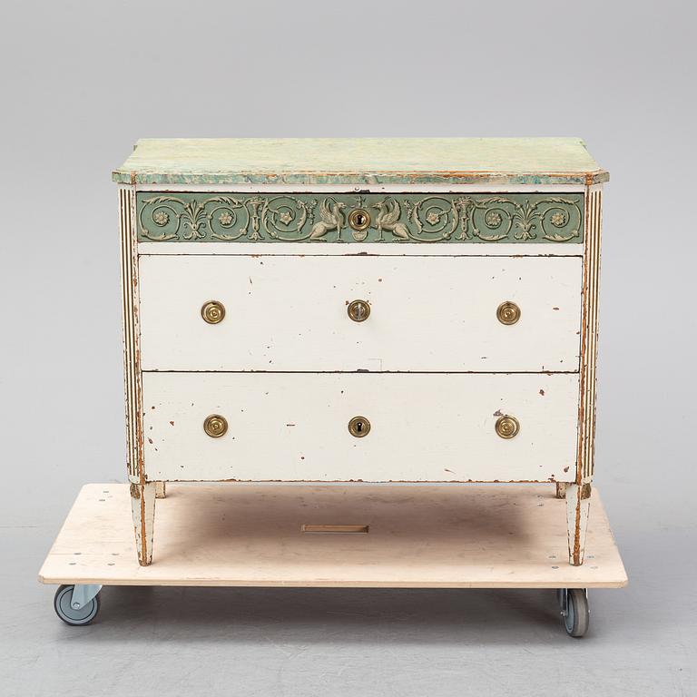 A Swedish late Gustavian commode, from Nils Asplind's workshop in Falun, active 1785-1820.