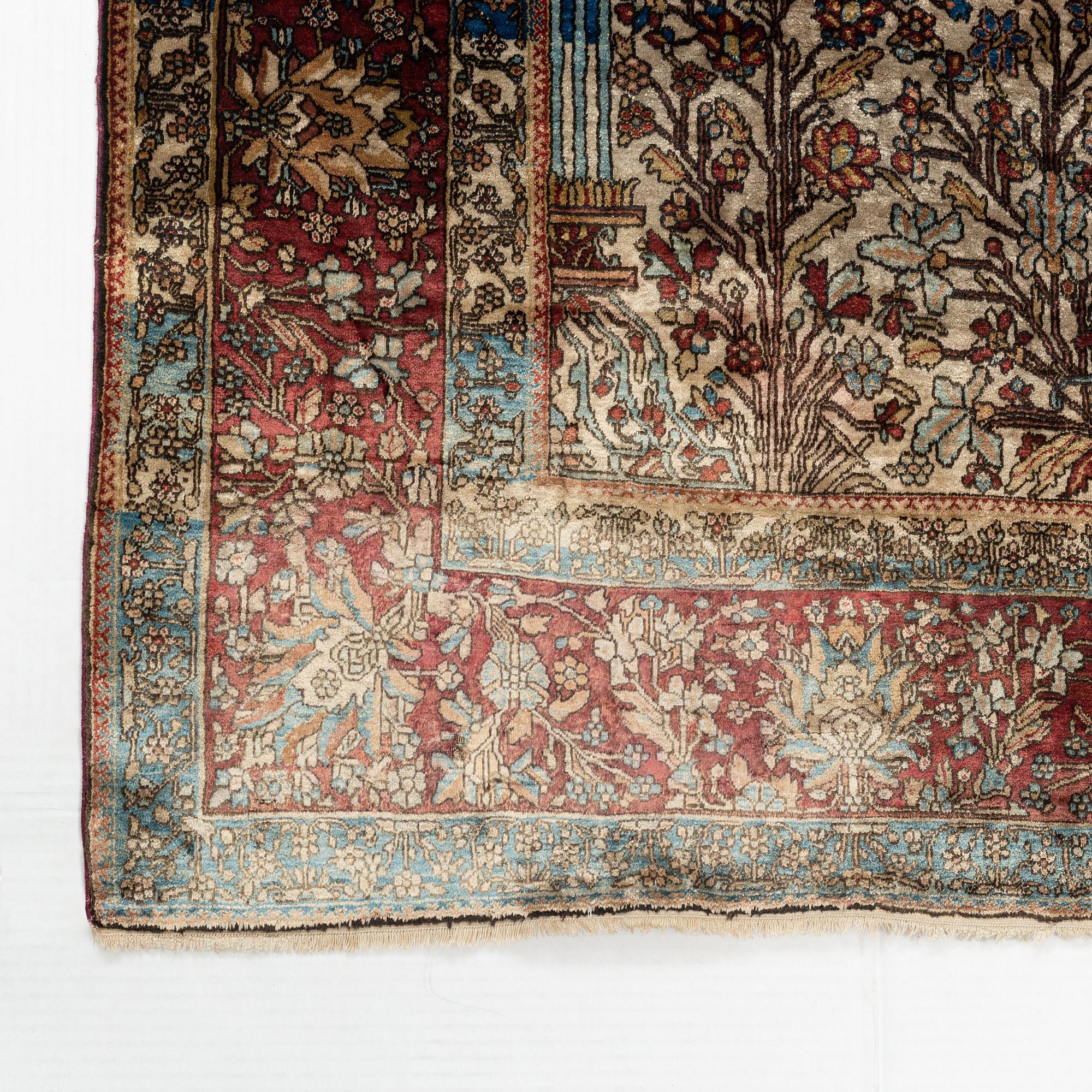 A rug, antique, silk Kashan, possible Motachem, ca 208-213,5 x 129,5-132 cm.