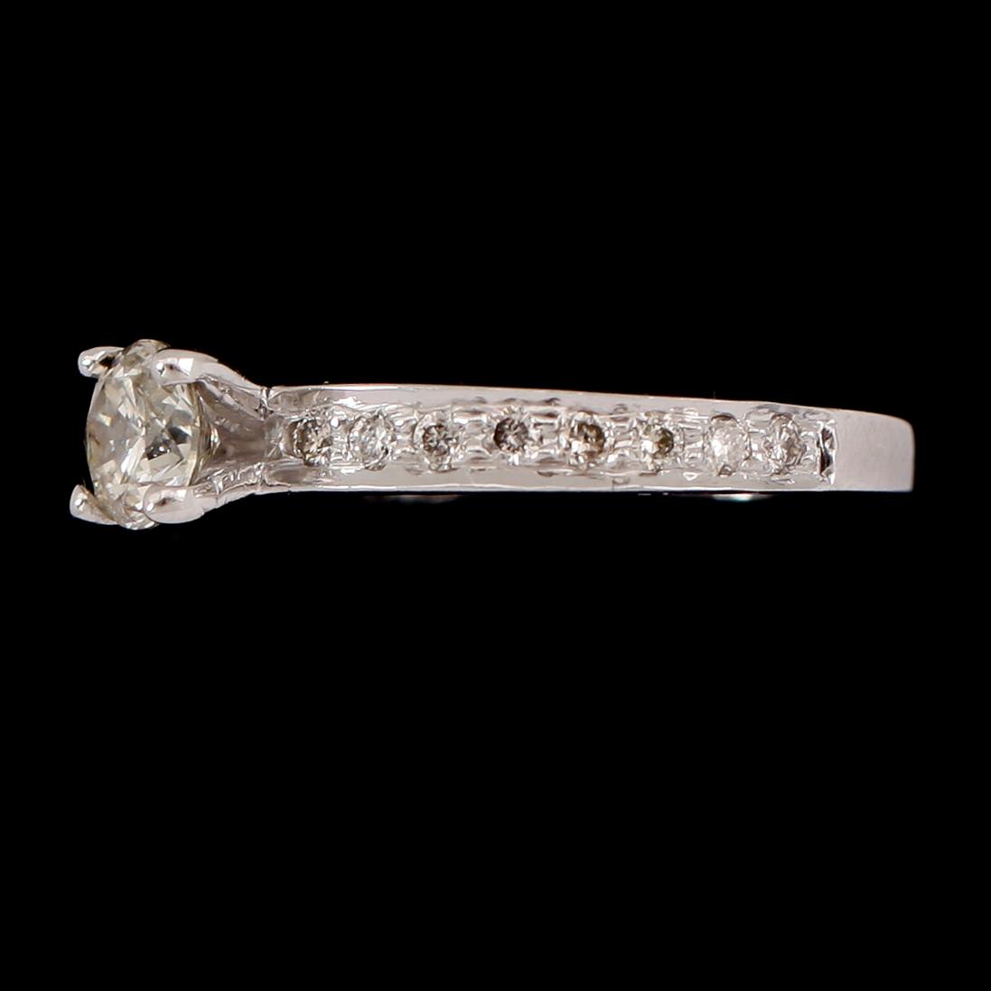 RING, 14 k vitguld, briljantslipade diamanter tot ca 1.00 ct.