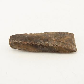Arrowheads, stone axes, etc., seven pieces, Neolithic.