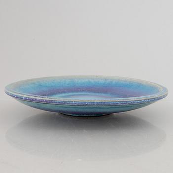 Berndt Friberg, a stoneware dish, Gustavsberg Studio 1970.