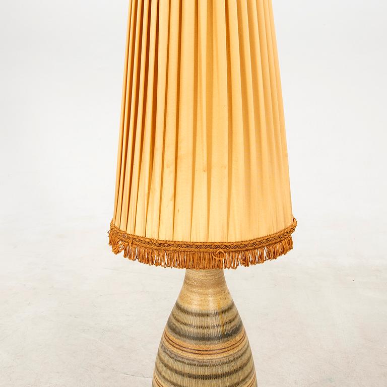 Golvlampa Wallåkra stengods 1900-talets mitt.