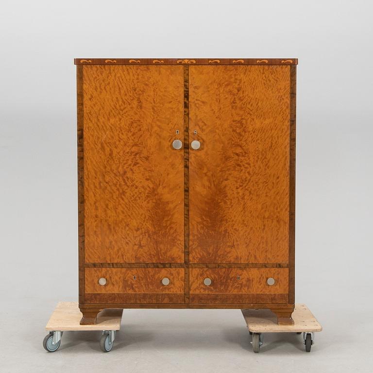 Art Deco Cabinet 1920s/30s.