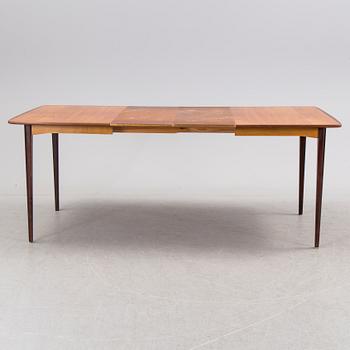 A mid 1900s dining table.