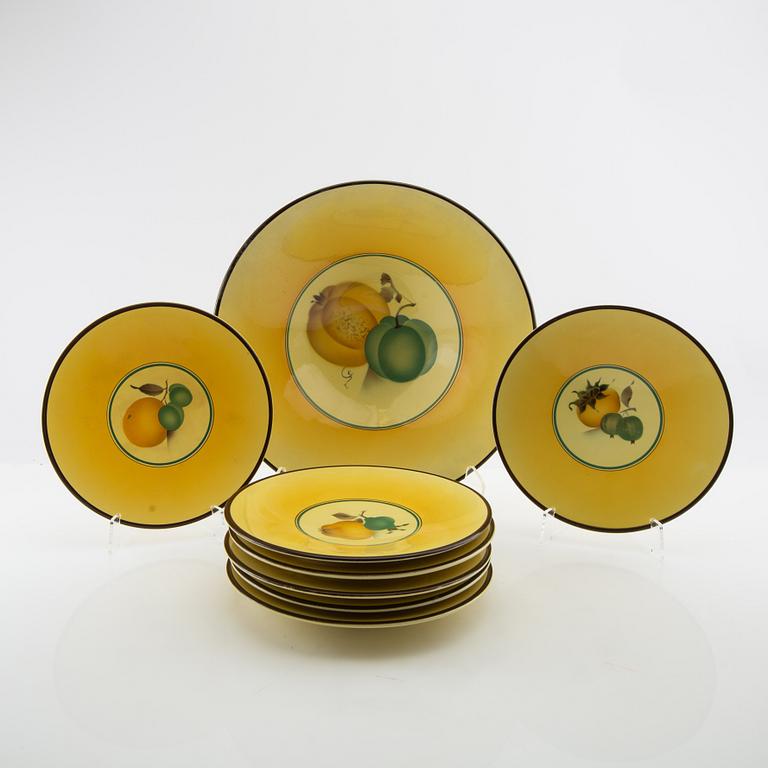 Fruit service 9 dl Aluminia (Royal Copenhagen) Denmark porcelain mid-20th century.