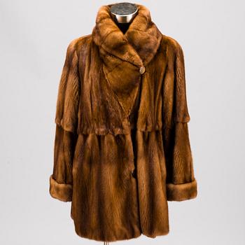 PÄLS av Benjamin Fourrures, Lausanne Geneve.