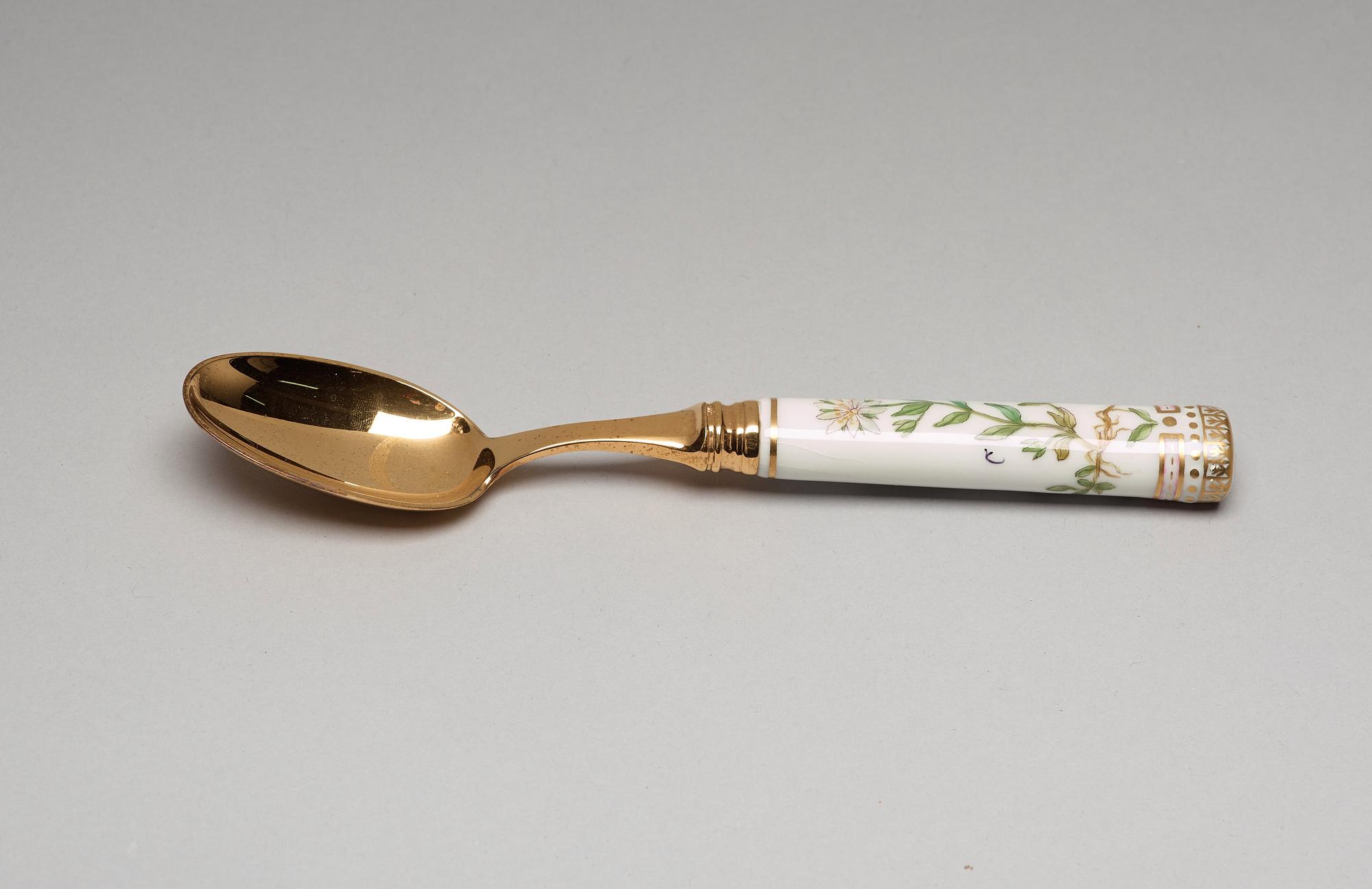 A Royal Copenhagen 'Flora Danica' dinner set for two, Denmark, 20th Century (12 pieces).