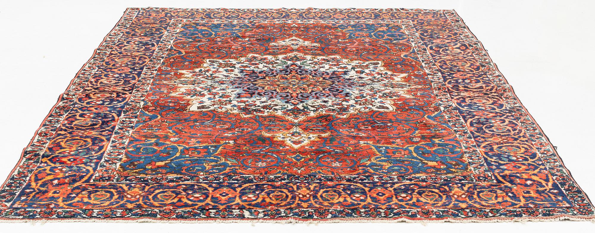 A Bakthiari carpet, c. 310 x 230 cm.