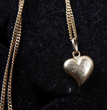 PARTI SMYCKEN, 6 stycken, guld o stenar. Tot vikt ca 24 gram.