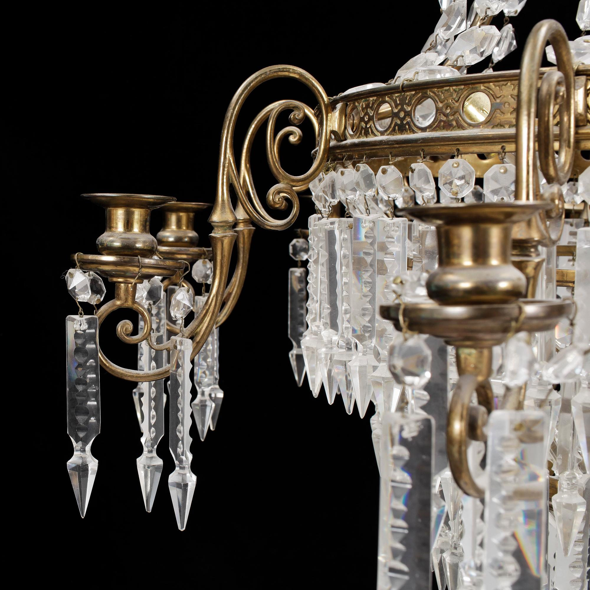 LJUSKRONA, oscariansk, sent 1800-tal. Höjd ca 88 cm.