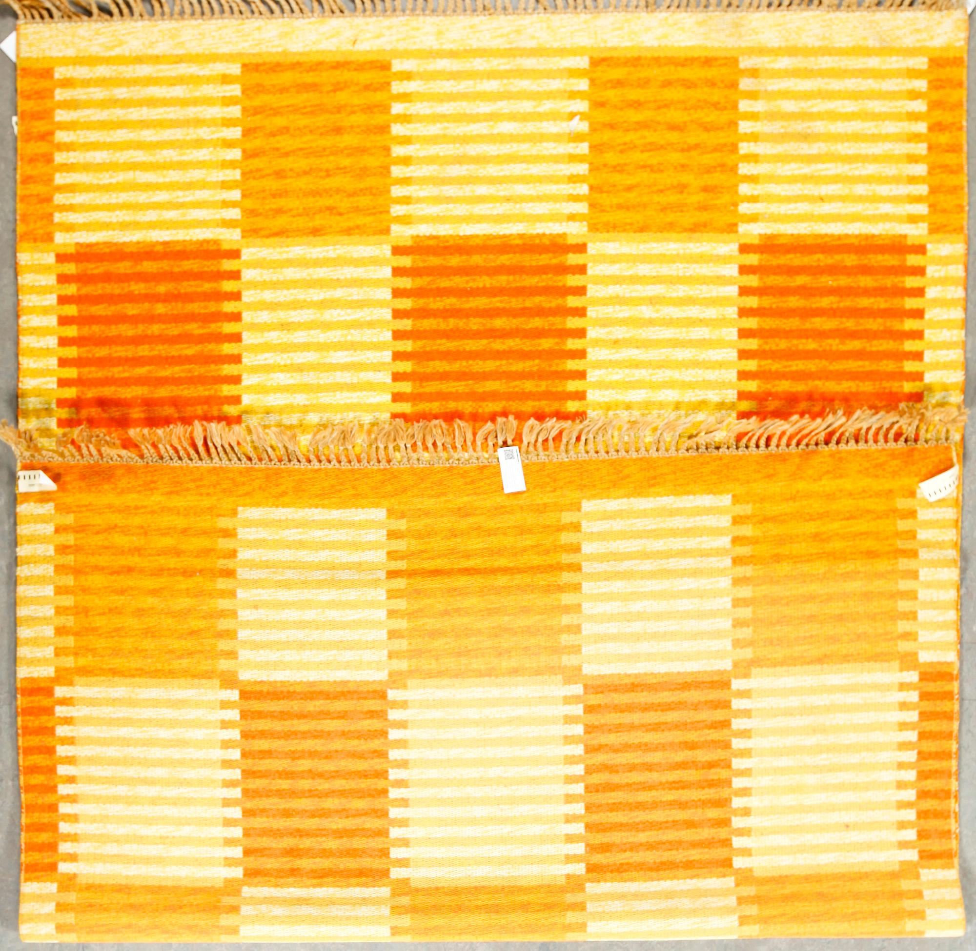 MATTA. "Capella", Hårgarnsmatta. Svängsta-mattor. Ca 297x197 cm.