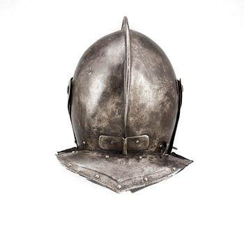 VISIRHJÄLM, plåt, omkring 1620.