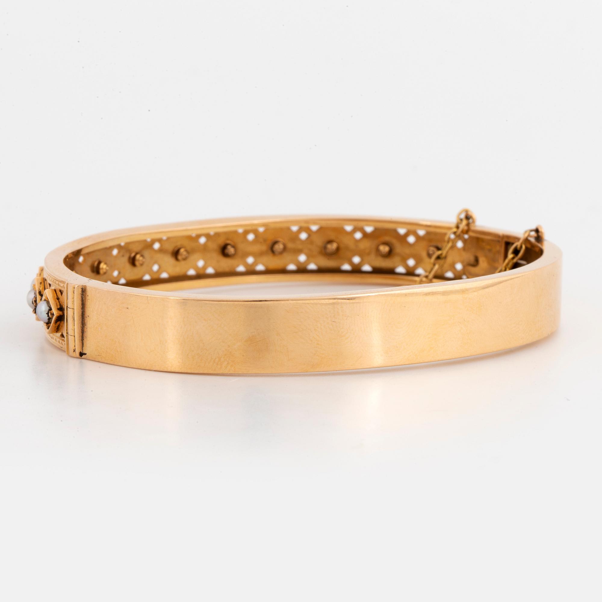 ARMRING, med småpärlor.