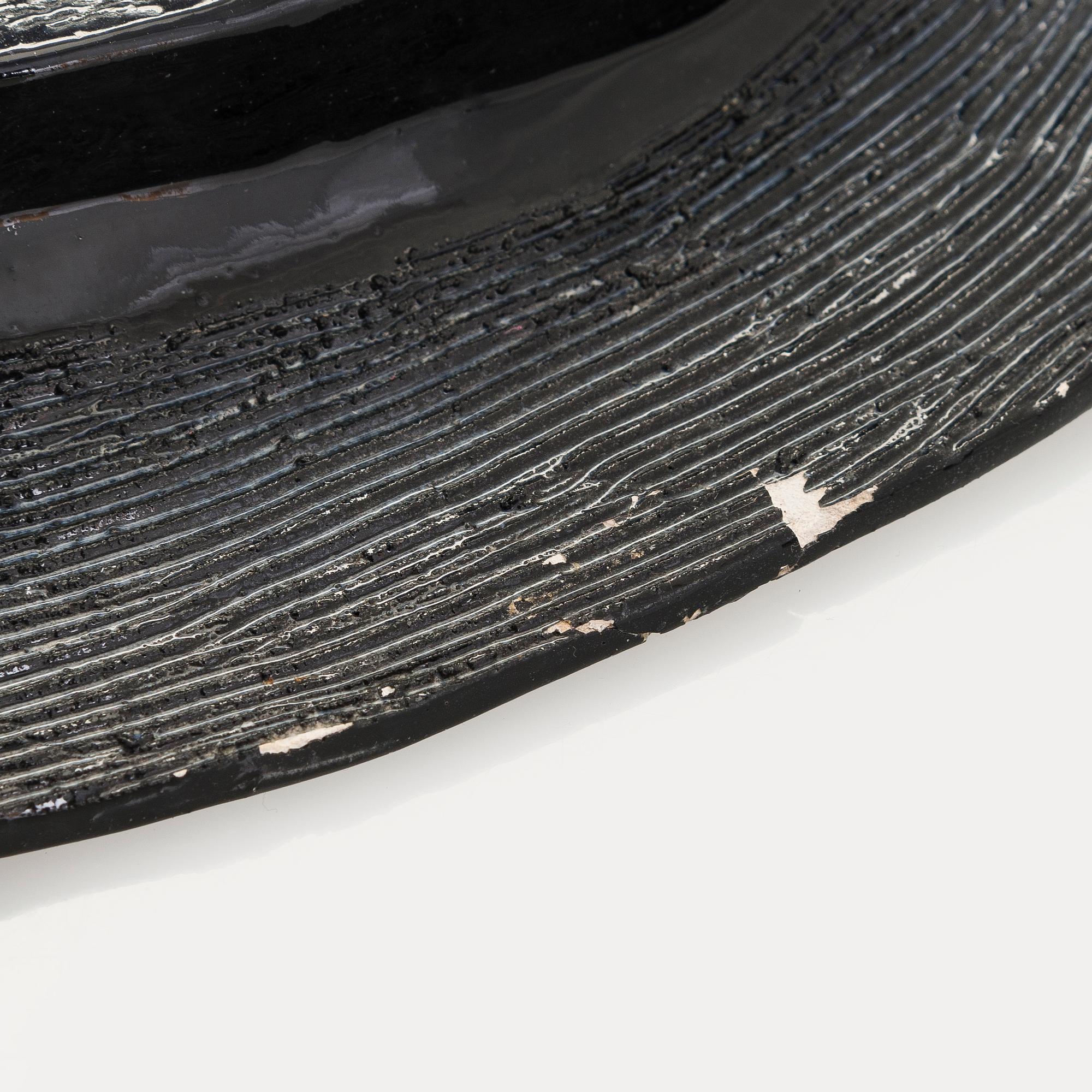 Birger Kaipiainen, dekorationsfat, stengods signerat Kaipiainen.