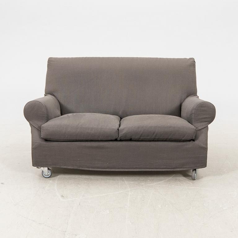 A "Nonnamaria" Felxform pair of sofas 21st century.