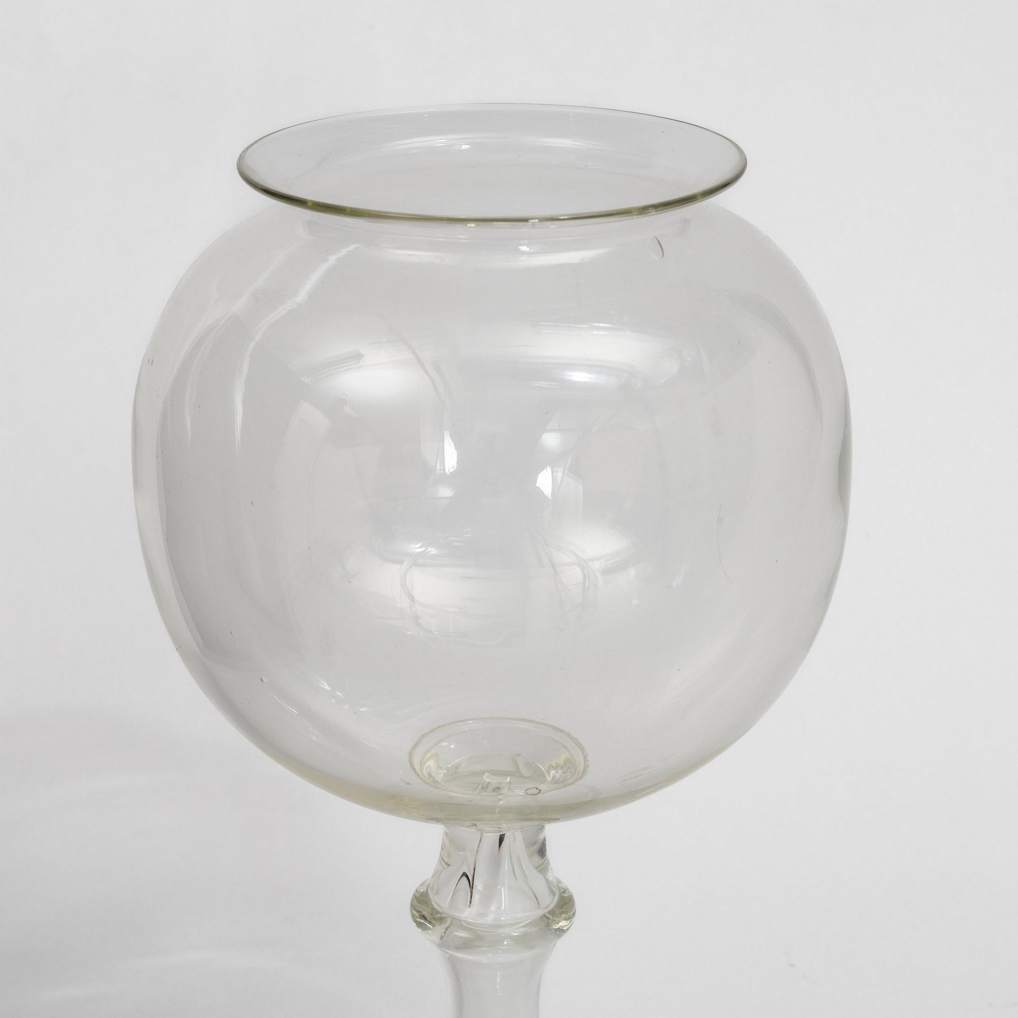 A glass fish-bowl, Sweden, 19th century.
