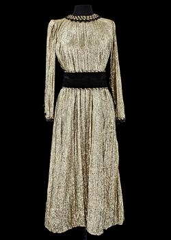 323. CHANEL, långklänning, 1970-tal.