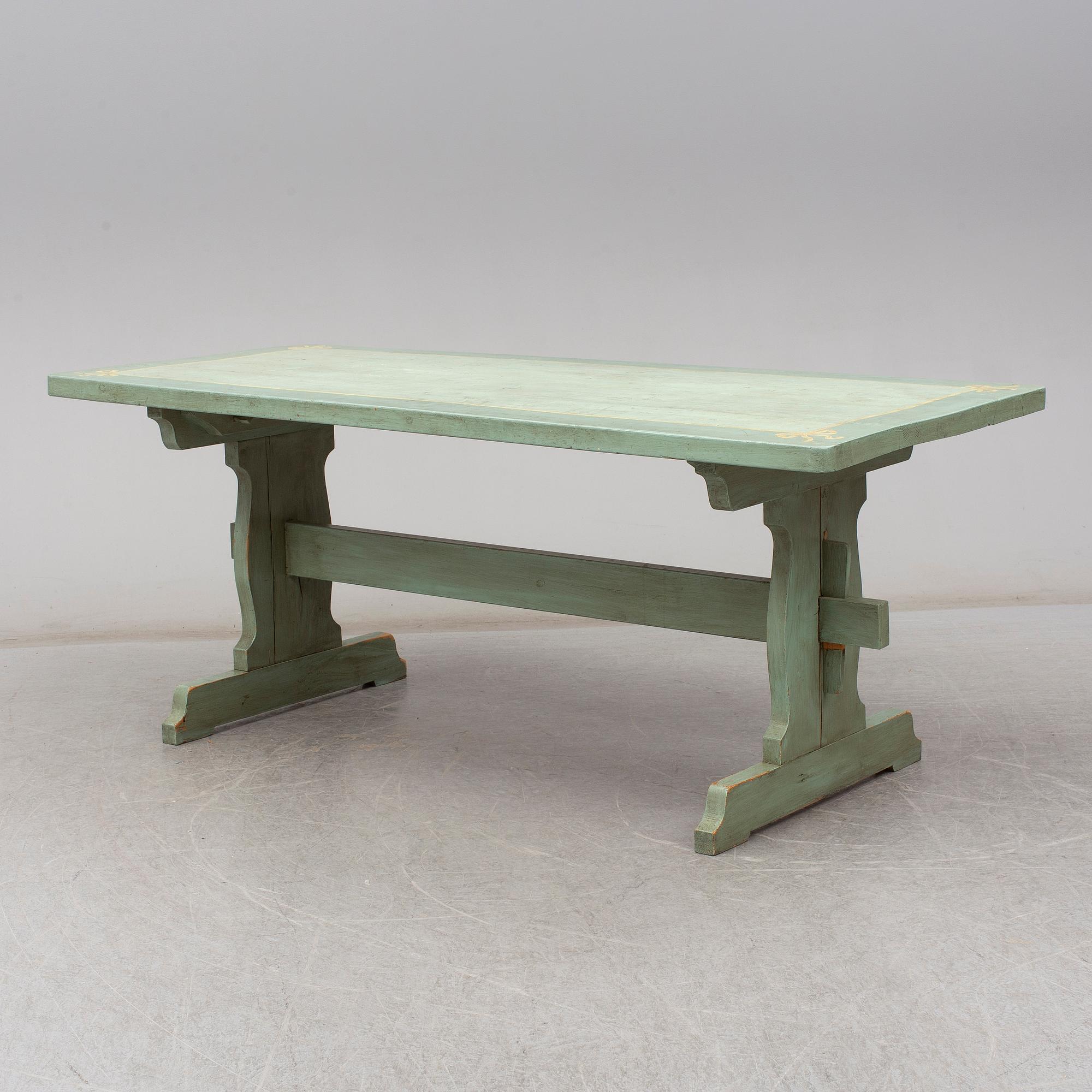 A trestle table, second half of the 20th century.